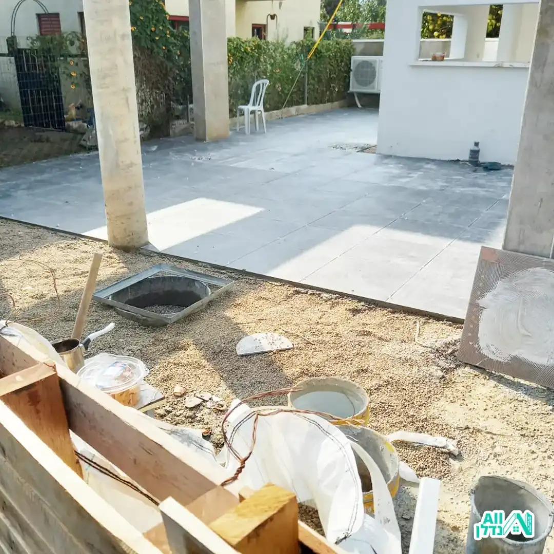 פניו של הקבלן דוד הכהן