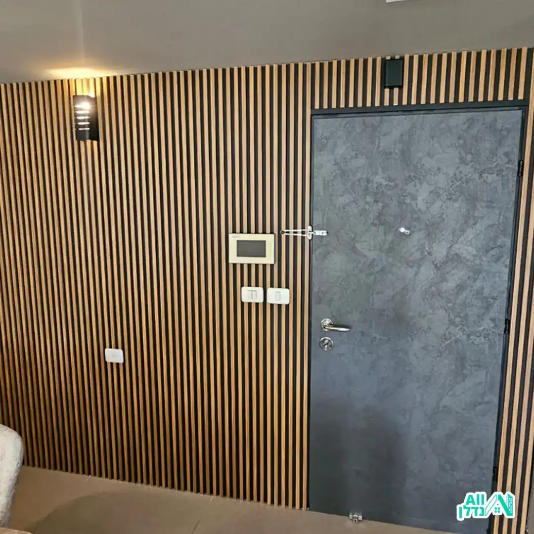 חיפוי קיר דקורטיבי