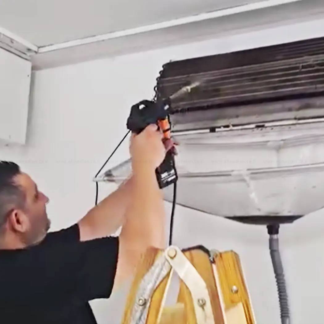 מבריק המזגנים - ניקוי יסודי