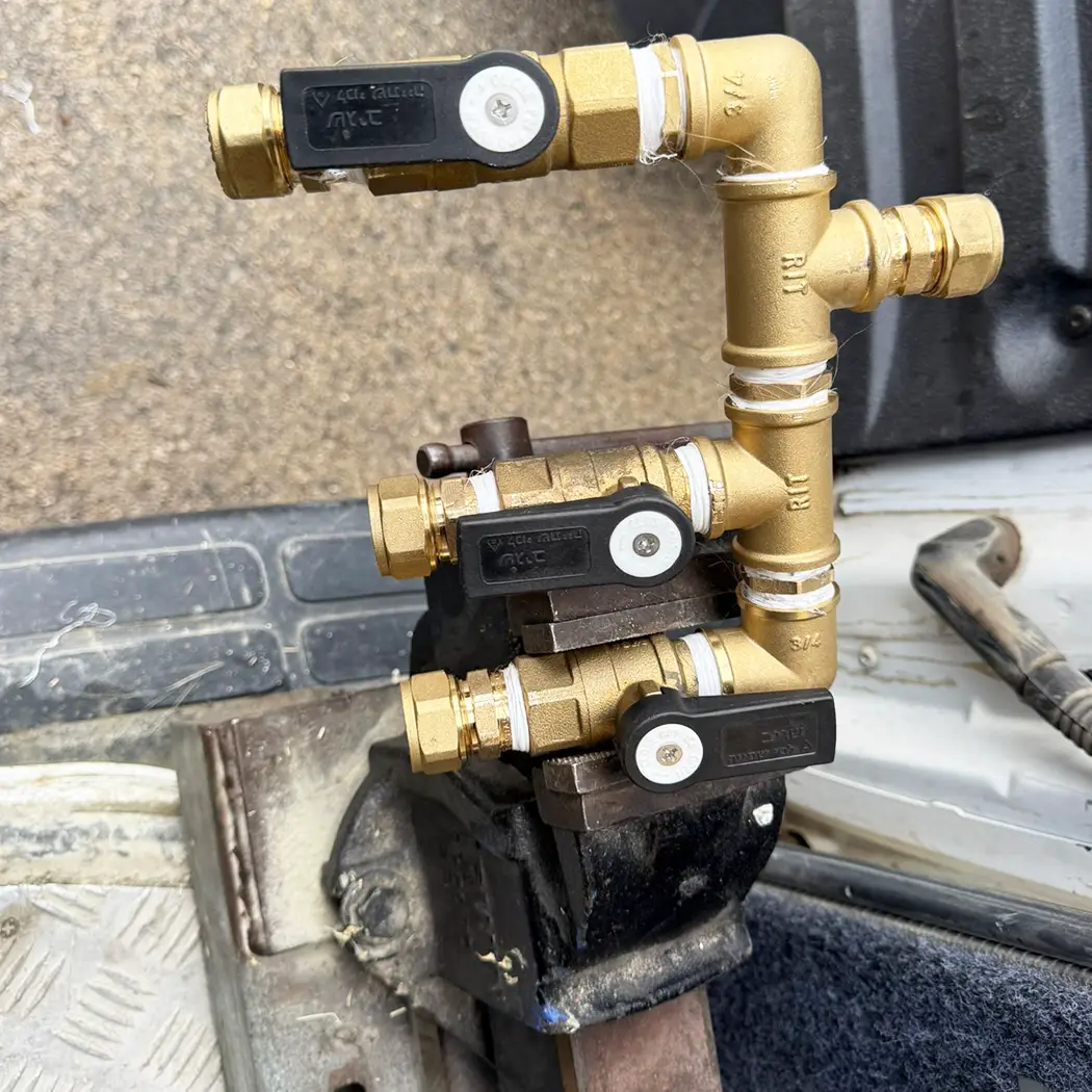 רועי אינסטלציה