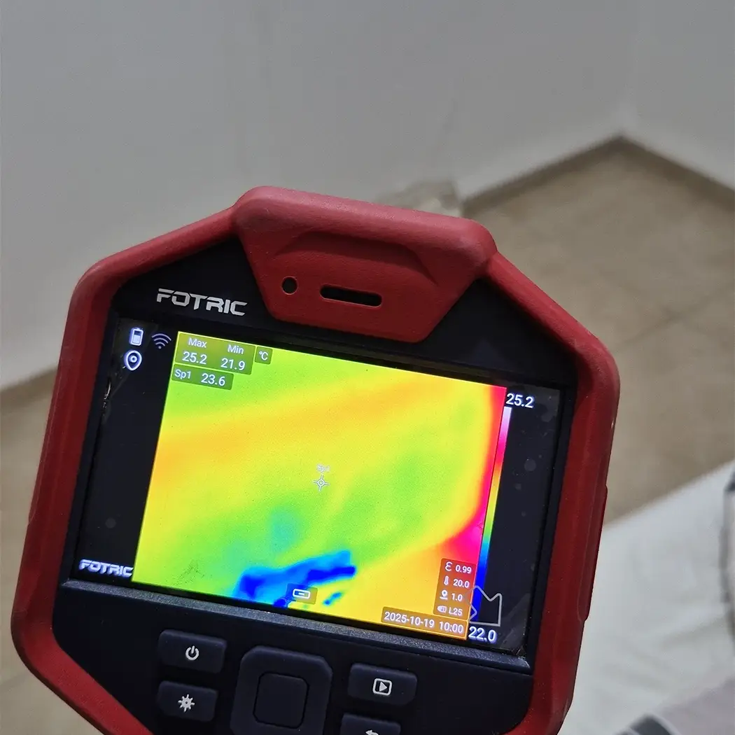 האינסטלטור ניר והבה