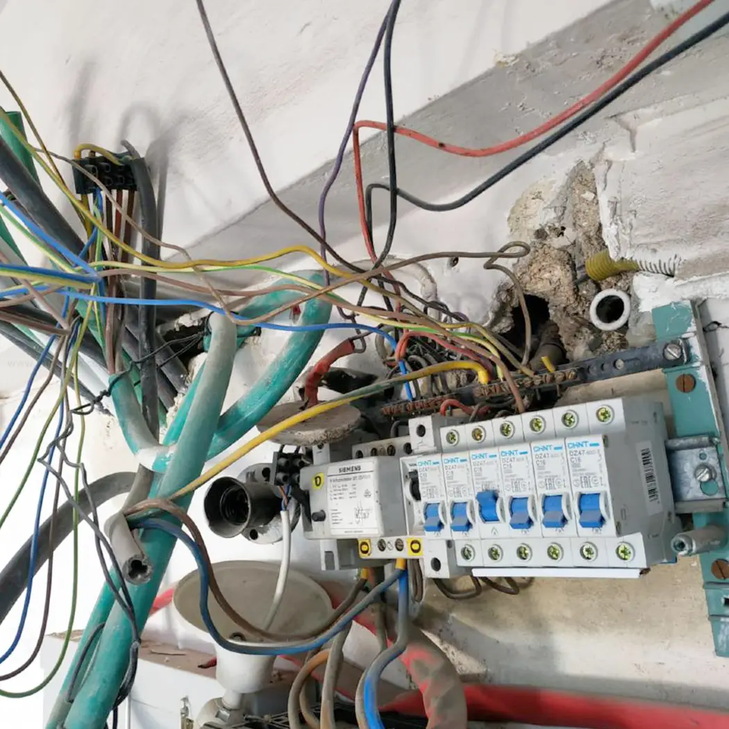 רוסלן החשמלאי