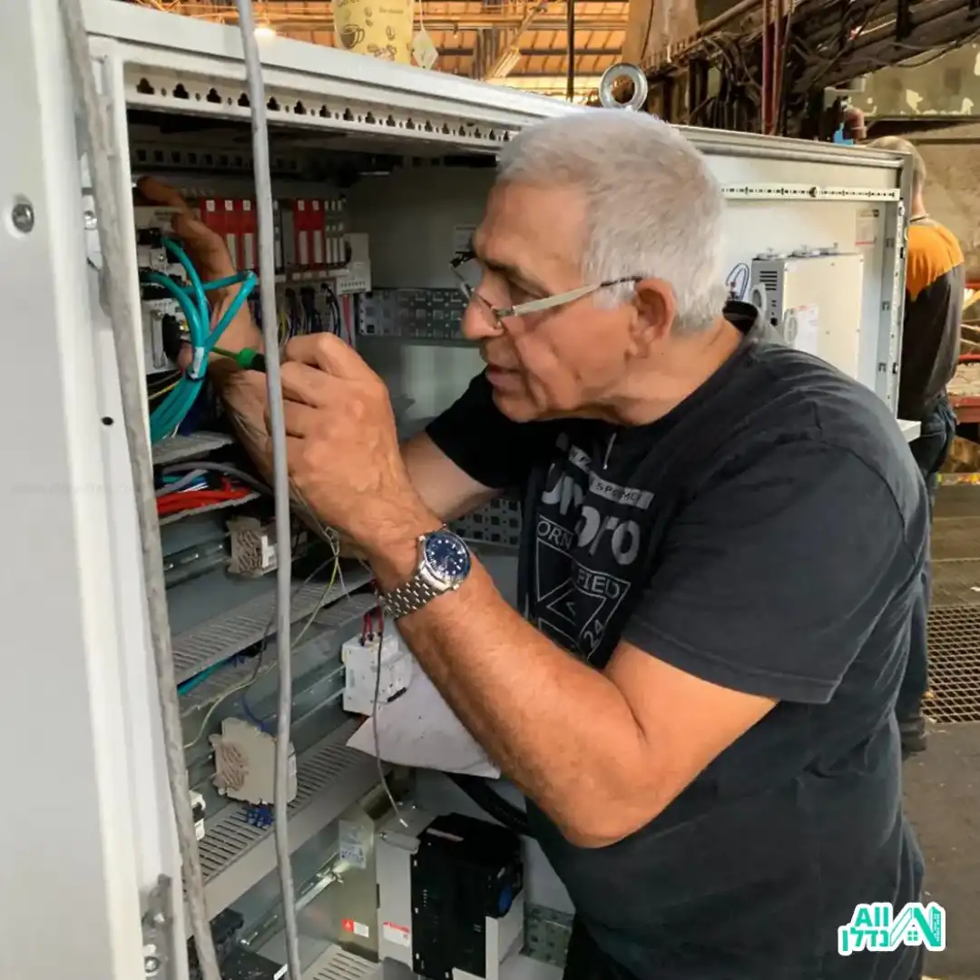 דוד מסיקה החשמלאי