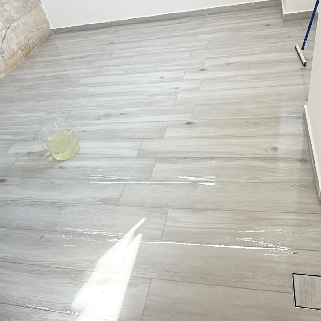 אביב בן דהן