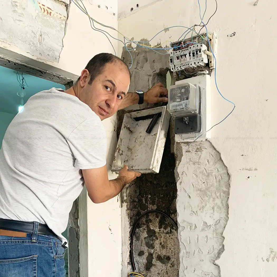 רפאל החשמלאי שלך